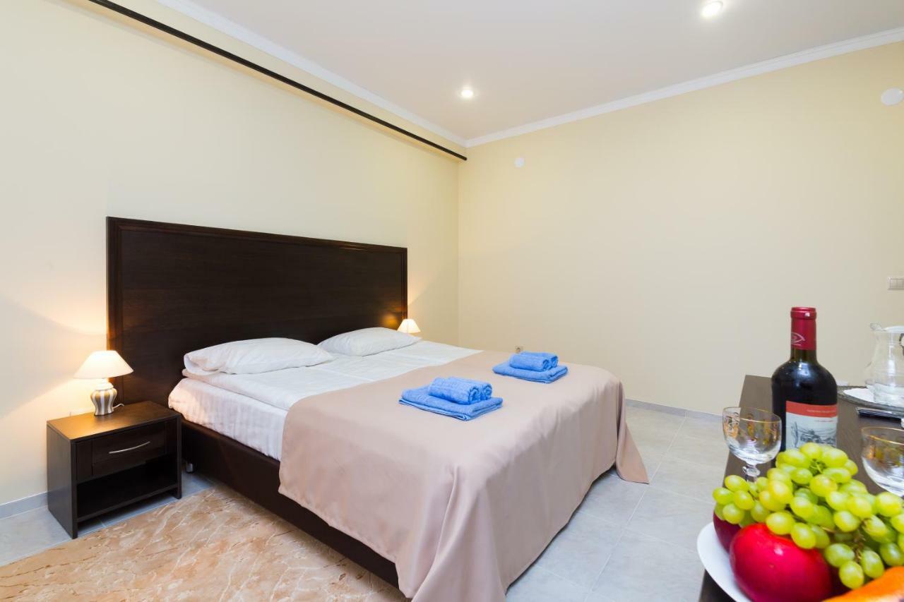 Bmg Hotel 수쿰 외부 사진